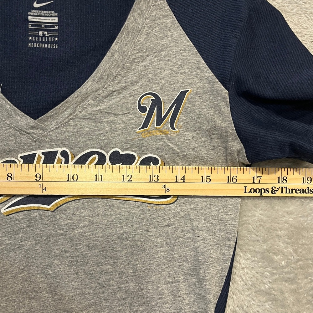 Nike T-Shirt Women M Gray Navy Milwaukee Brewers MLB V-Neck Raglan Tee 2399 - Picture 5 of 6